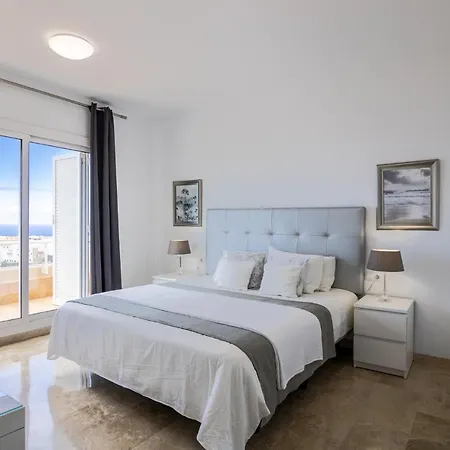בית נופש Oasis Del Mar *